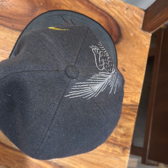 Goorin Bros Black and Gold Embroidered Hat - Picture 3 of 10